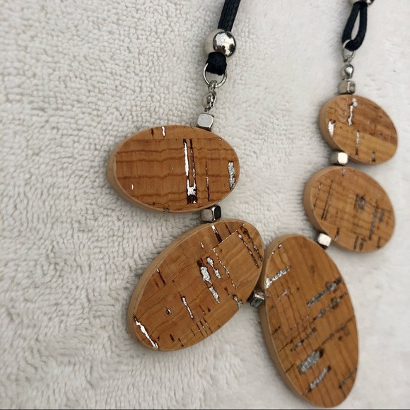 Bohemian Necklace Cork & Silver Metal Black Oval - Picture 3 of 7